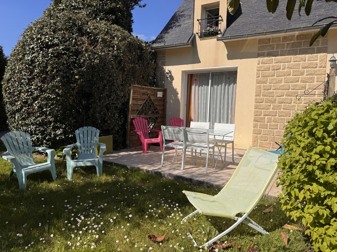Plein sud - terrasse - jardin et plage à proximité