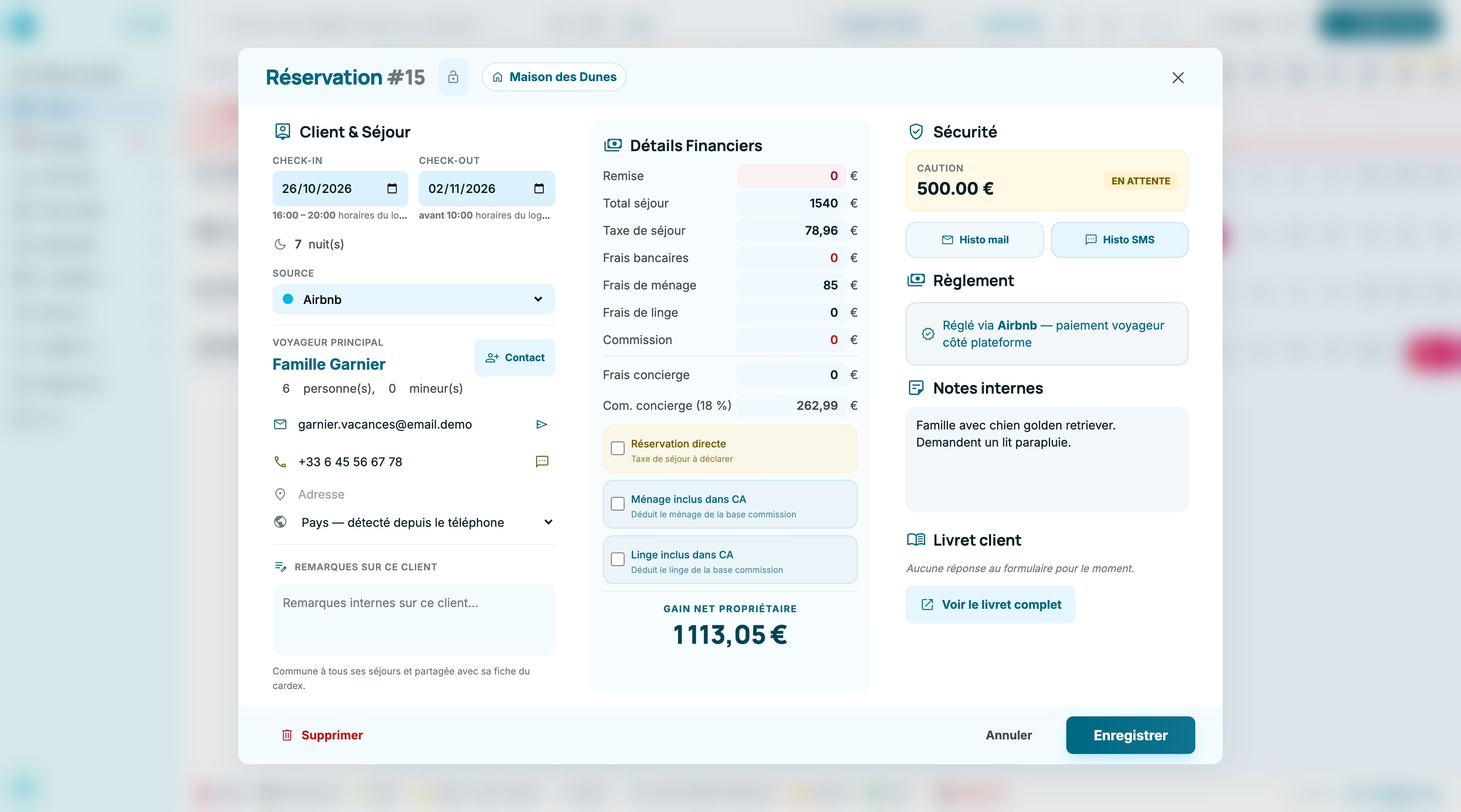 Fiche d'une réservation Airbnb : client et séjour, détails financiers, caution, règlement et notes internes