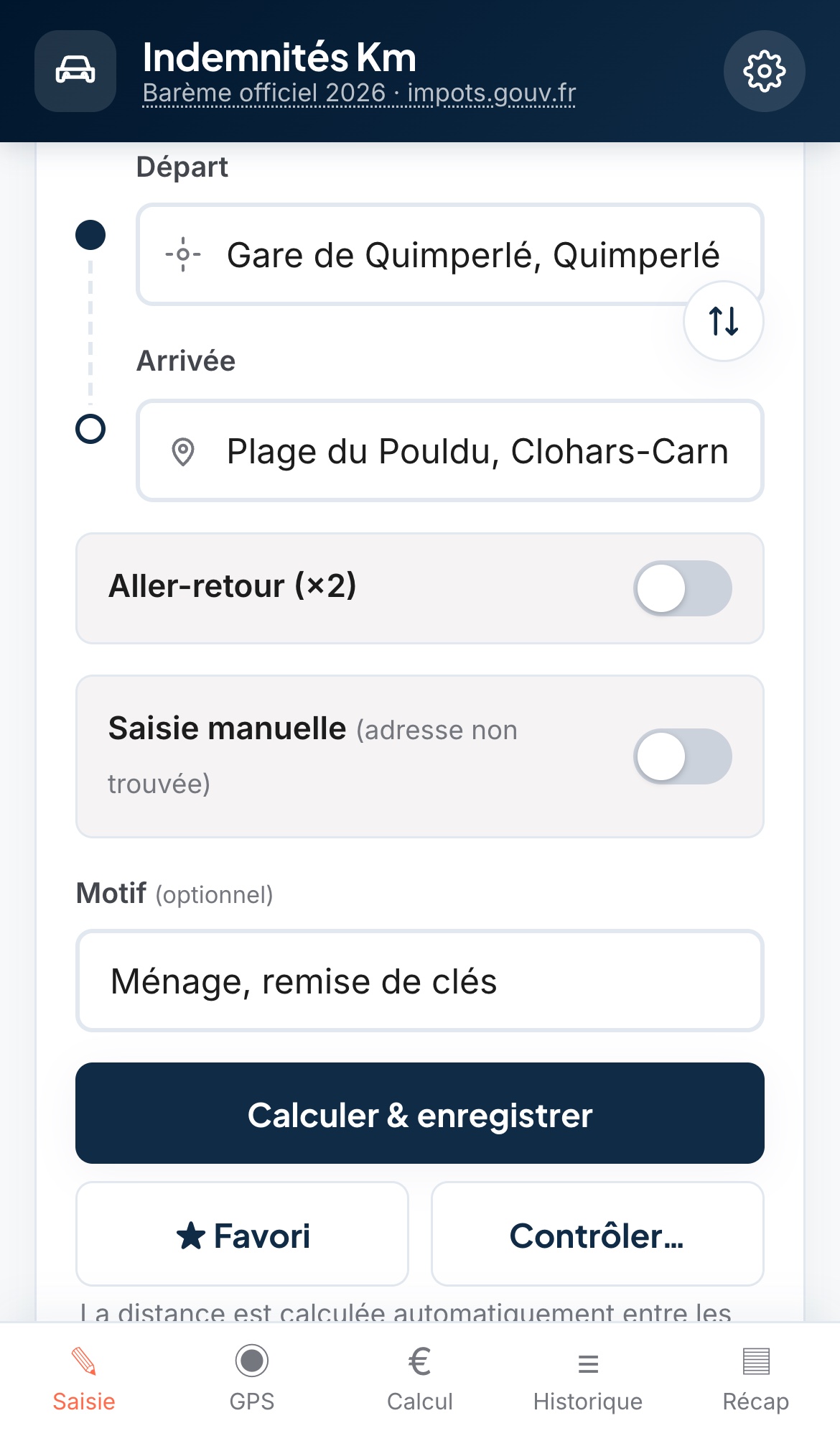 Onglet Saisie de l'application : adresses de départ et d'arrivée avec le bouton pour les inverser, interrupteurs Aller-retour et Saisie manuelle, motif, bouton Calculer et enregistrer et boutons Favori et Contrôler