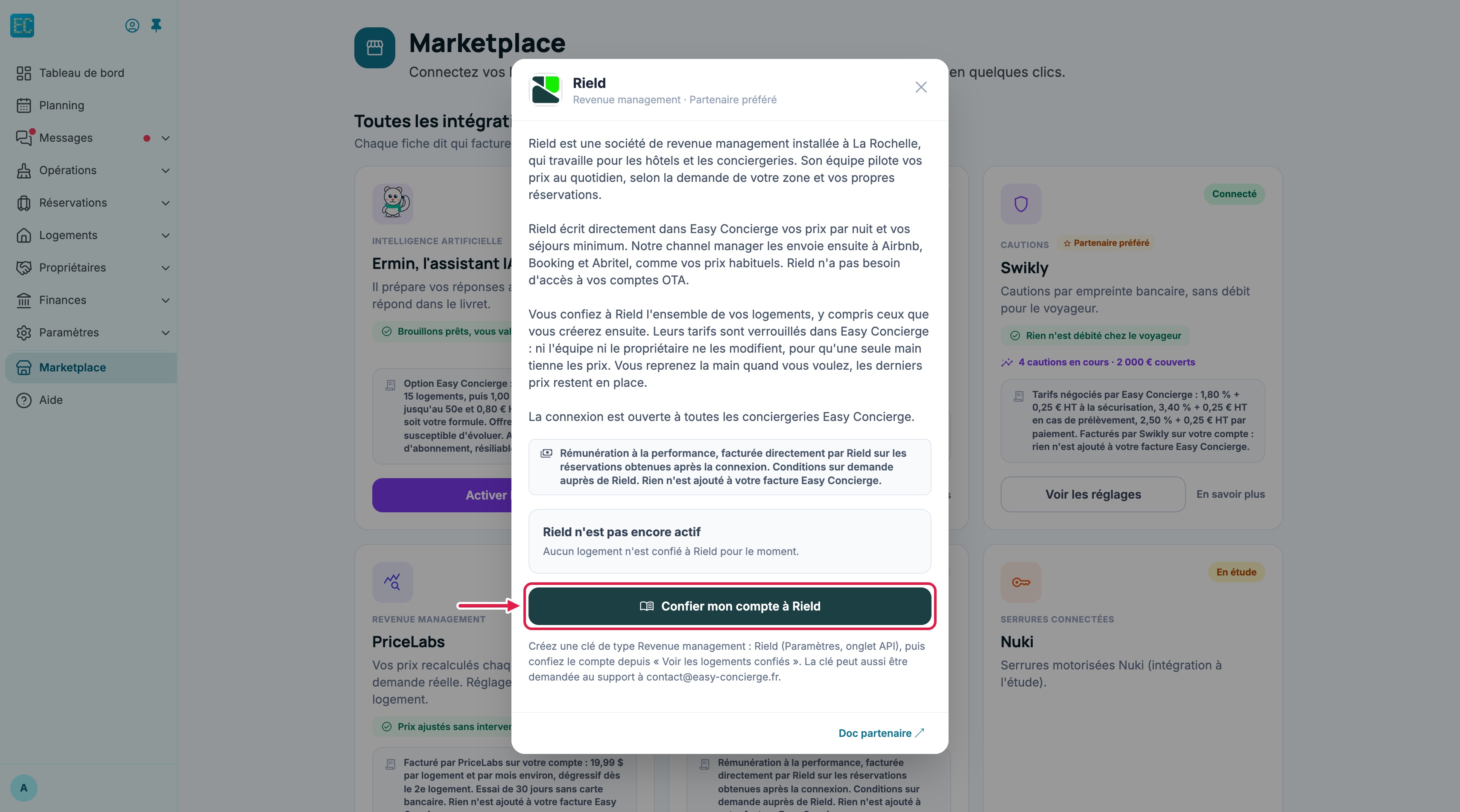 Marketplace : la fiche Rield ouverte, avec la mention Revenue management · Partenaire préféré, la présentation du service, l'encadré de rémunération, l'état « Rield n'est pas encore actif » et le bouton « Confier mon compte à Rield » encadré