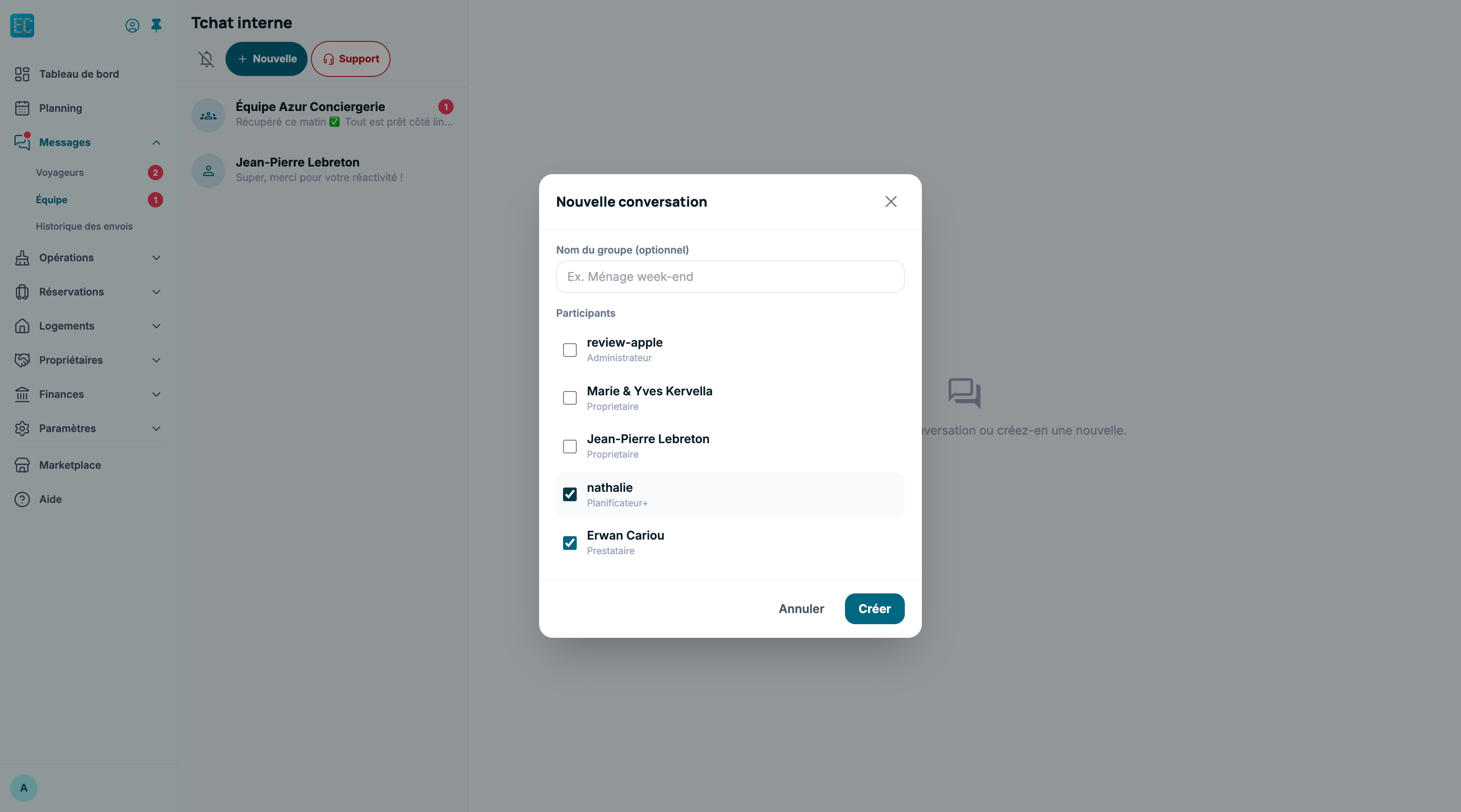 Fenêtre Nouvelle conversation : champ Nom du groupe (optionnel), liste des participants avec leur rôle, deux cases cochées, Support Easy Concierge en rouge, boutons Annuler et Créer