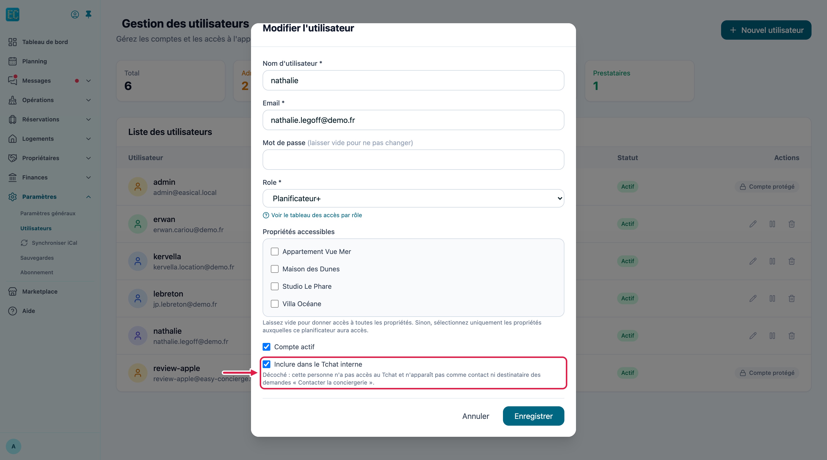 Fenêtre Modifier l'utilisateur d'une planificatrice : case Inclure dans le Tchat interne cochée et encadrée, avec son texte d'explication